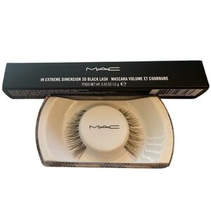 MAC In Extreme Dimension 3D Black False Lashes Set